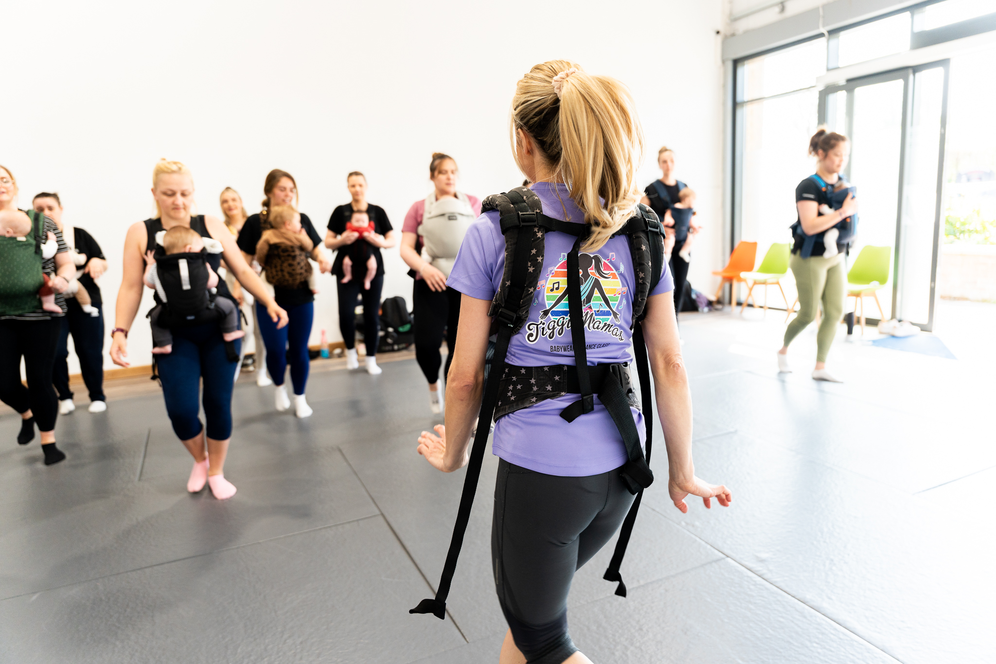 A baby weraing dance class in Newton Abbot, Devon